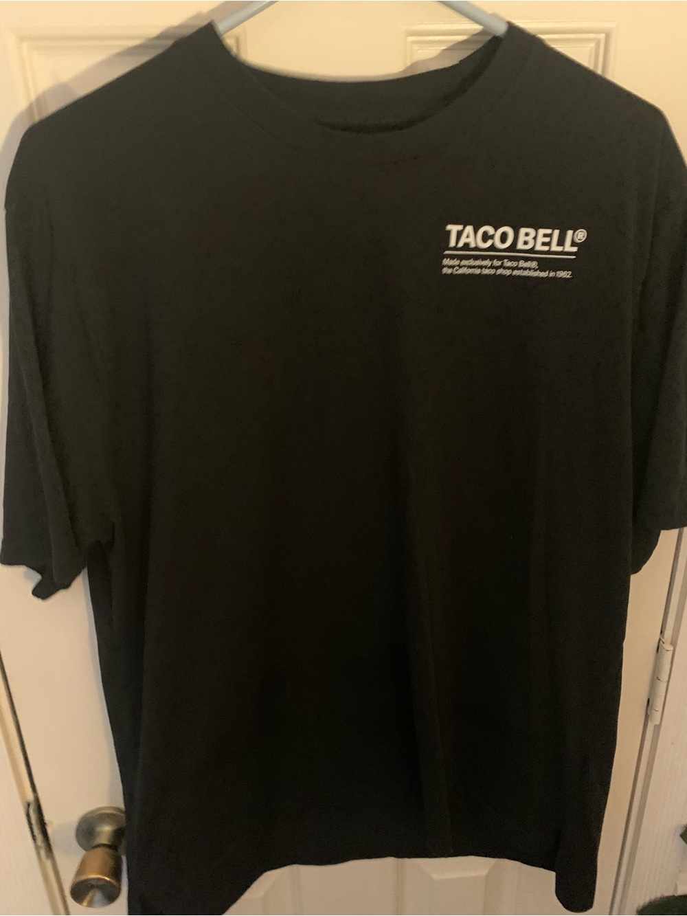Taco Bell Employee Tshirt Size Large